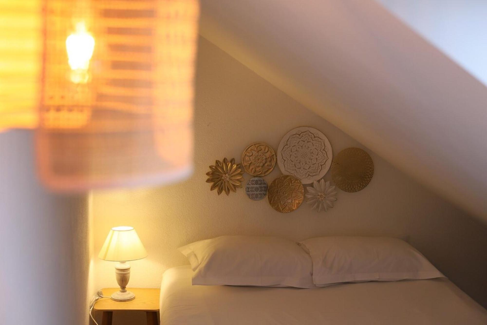A Little Nest At The Top Floor 안시 외부 사진